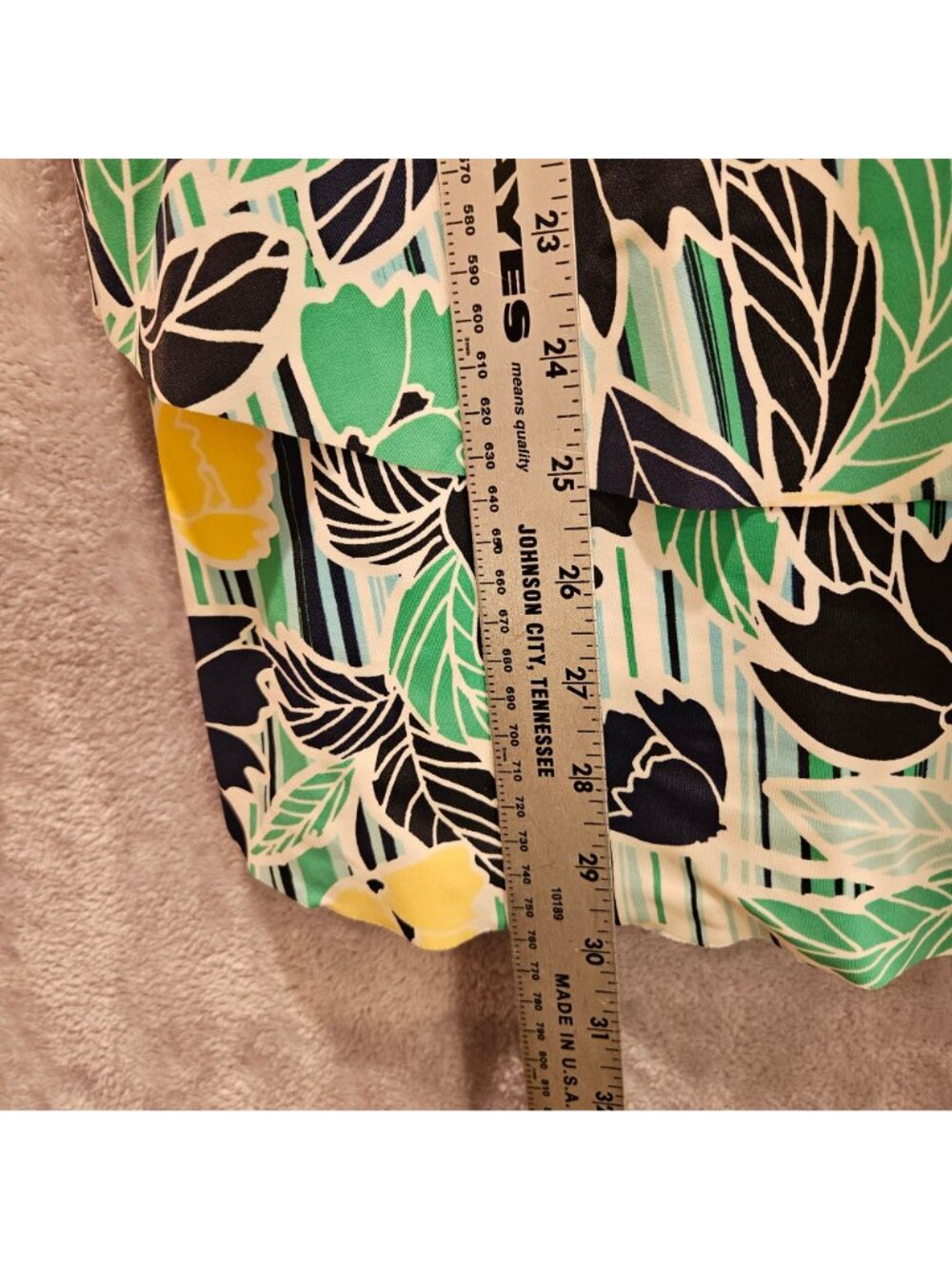 Catherines Top 22W Green Black Blue Yellow Swimsuit Top Tankini Tank Adjustable - Picture 10 of 12